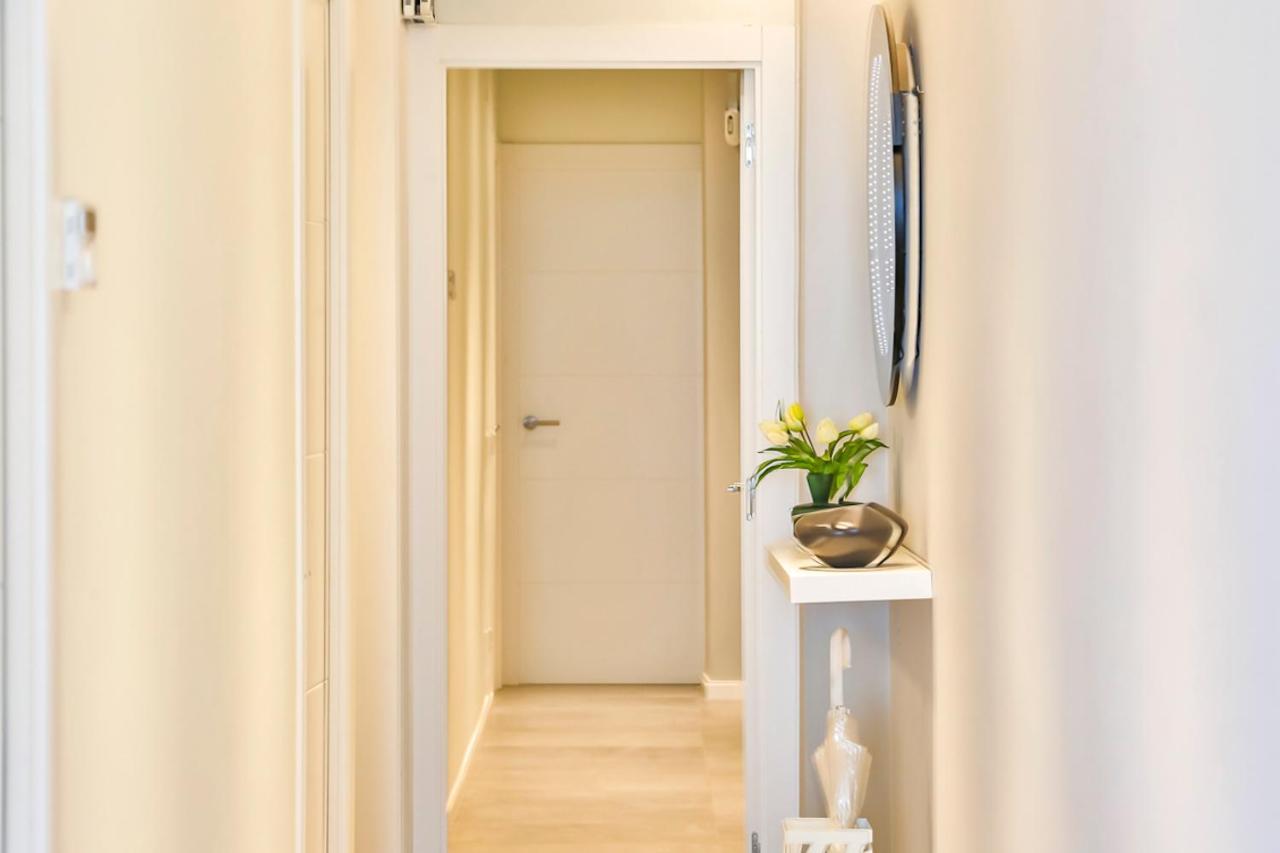 Magnifico Apartamento - Primera Linea De Mar Calafell Exterior photo